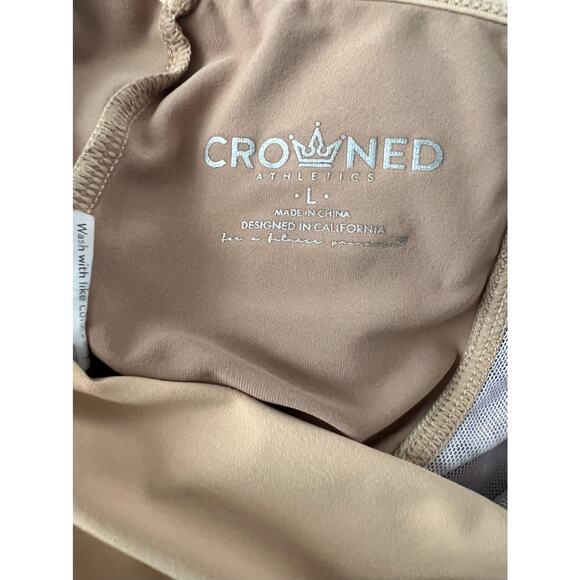 Crowned Athletics Riverbend Princess Flow Tank Top Large Pocahontas Disney - Picture 8 of 8